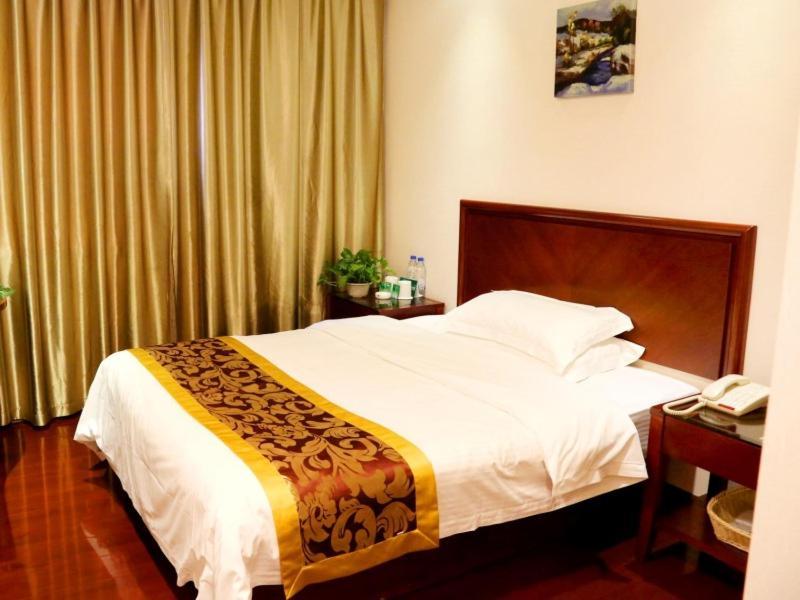 Greentree Inn Guiyang Court Street West Zhongshan Road Subway Station Business Hotel Ngoại thất bức ảnh