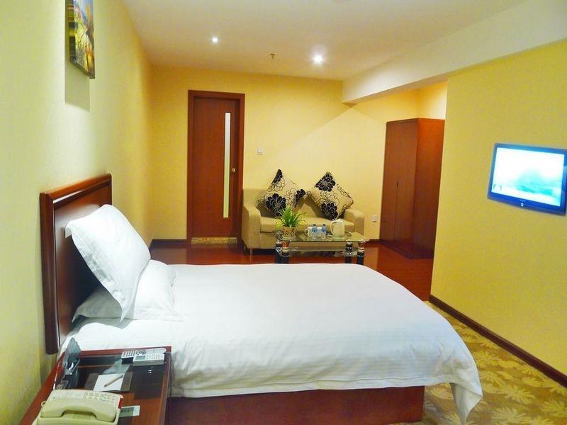 Greentree Inn Guiyang Court Street West Zhongshan Road Subway Station Business Hotel Ngoại thất bức ảnh