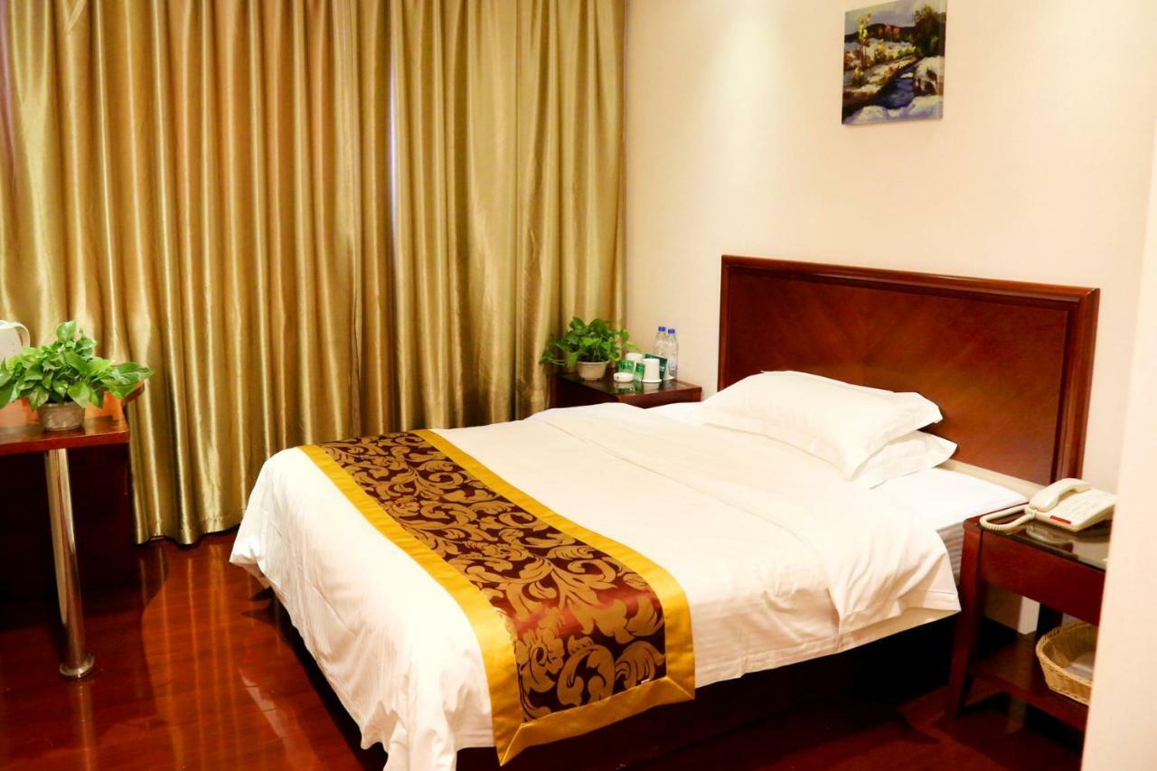 Greentree Inn Guiyang Court Street West Zhongshan Road Subway Station Business Hotel Ngoại thất bức ảnh