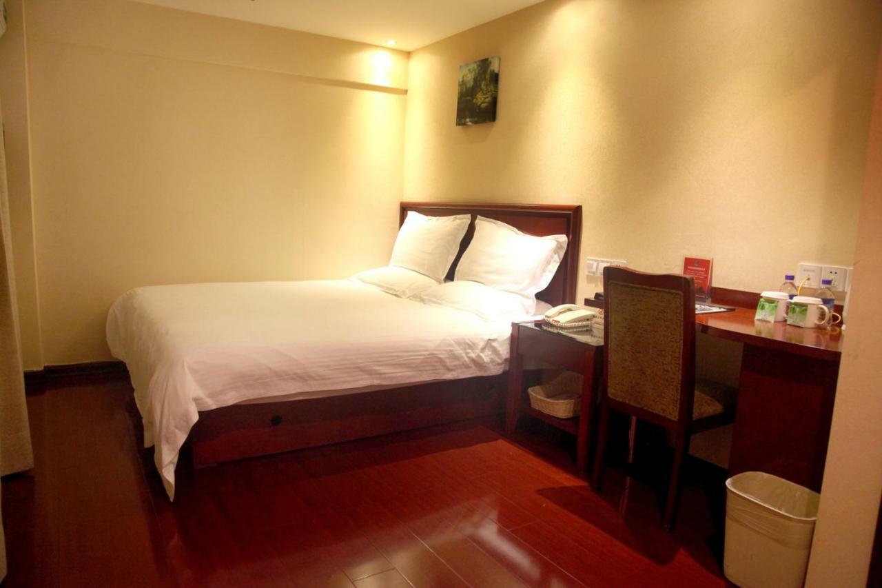Greentree Inn Guiyang Court Street West Zhongshan Road Subway Station Business Hotel Ngoại thất bức ảnh